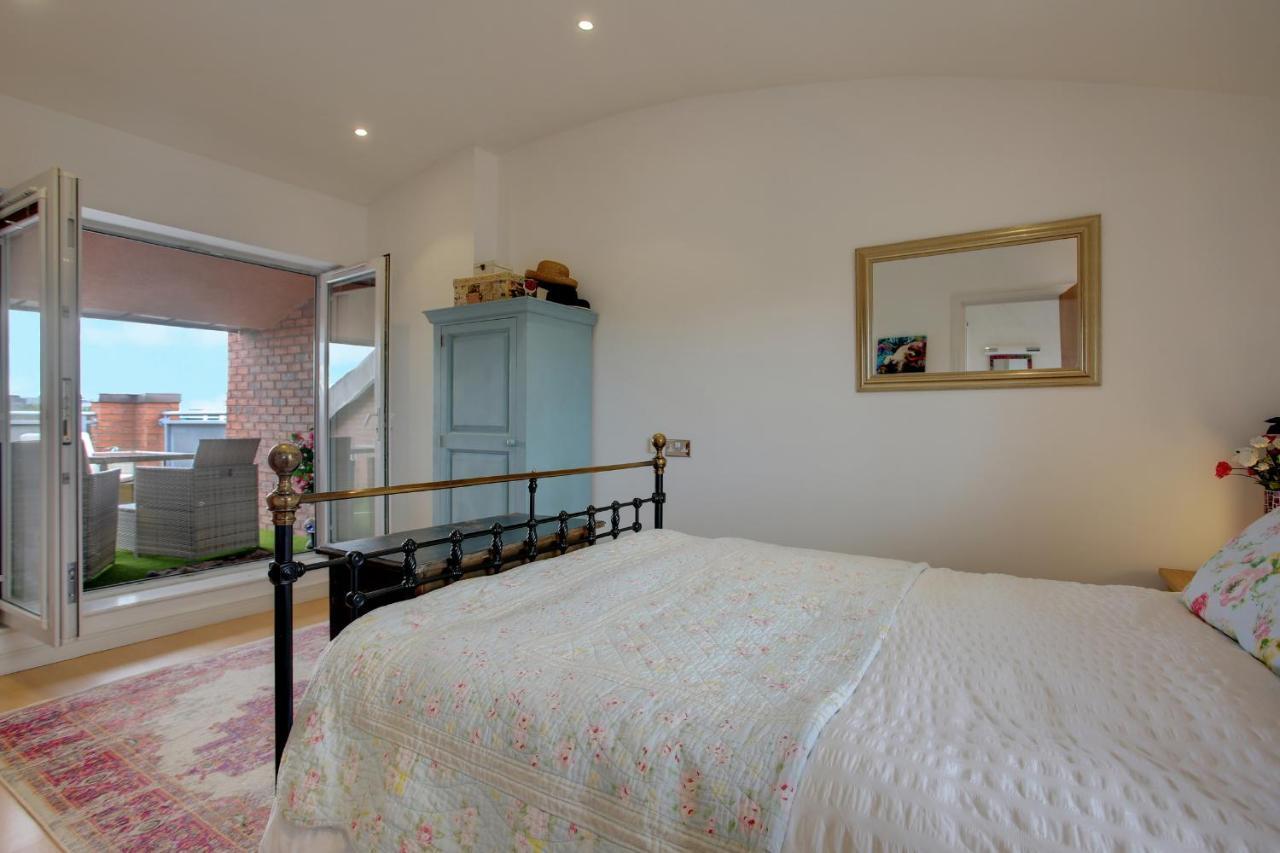 Beautiful Duplex Penthouse - Roof Garden, Views, Parking Leilighet Newcastle upon Tyne Eksteriør bilde