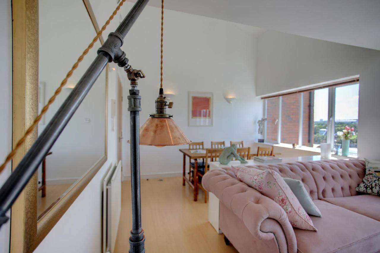Beautiful Duplex Penthouse - Roof Garden, Views, Parking Leilighet Newcastle upon Tyne Eksteriør bilde