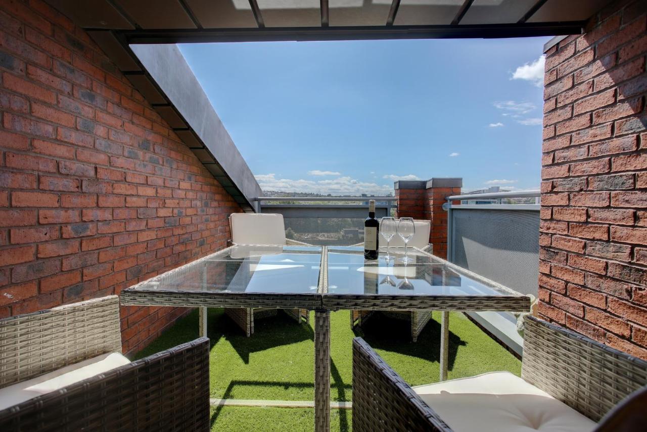 Beautiful Duplex Penthouse - Roof Garden, Views, Parking Leilighet Newcastle upon Tyne Eksteriør bilde